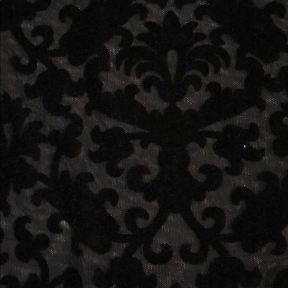 Top - Picture 2 of 4